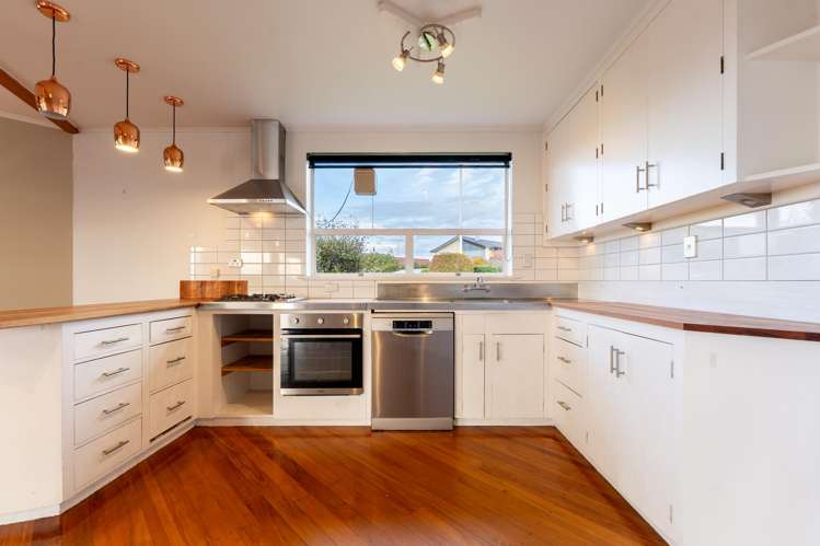 42 Tawa Street Glenwood_24