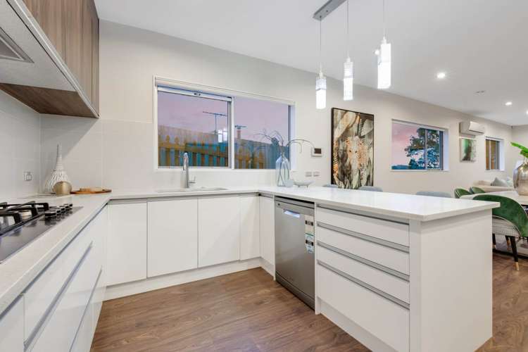 31 Lyttelton Avenue Forrest Hill_7