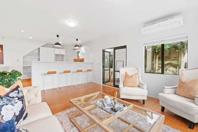 3/6 Woodall Place Totara Vale_4