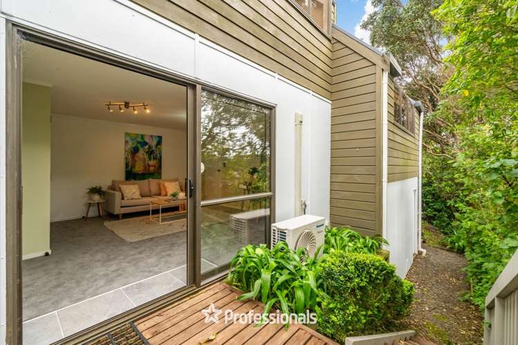 6 Cassis Place Crofton Downs_23