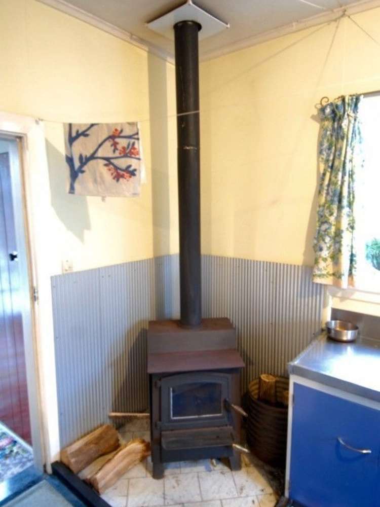 1 Waverley Street Karamea_5