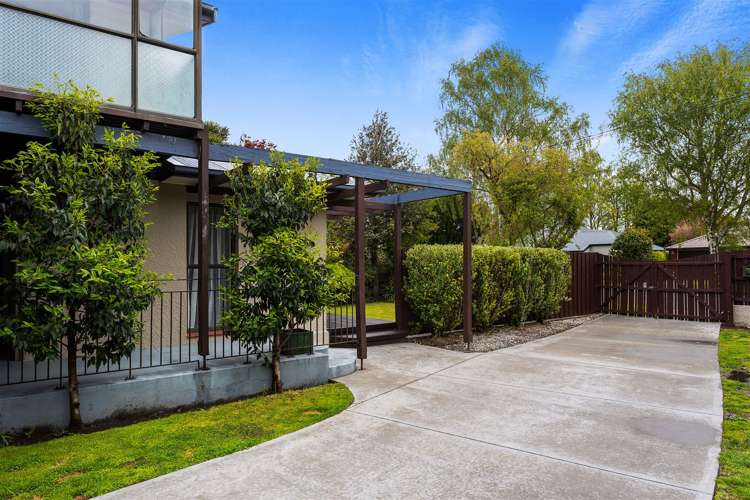 56 Crofton Road Harewood_17