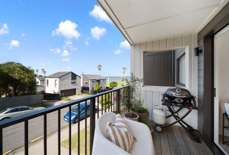 101/1A Derna Road Panmure_5