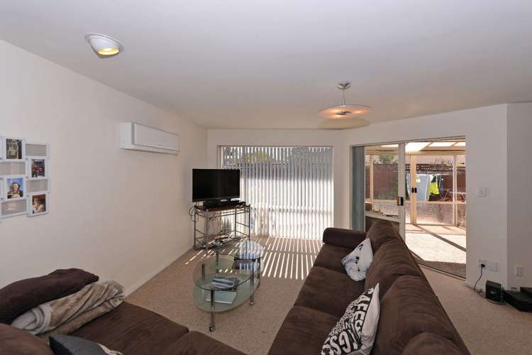 7 Honey Tye Way Stoke_21