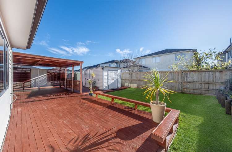 53 Castlebane Drive Flat Bush_11