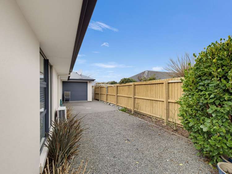 6 Oates Street Lincoln_29