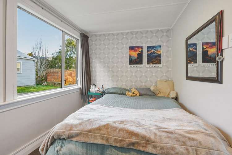 42 Gladstone Road North East Valley_16