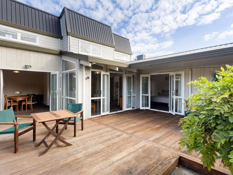 23 Gilbass Avenue Hamilton Lake_10