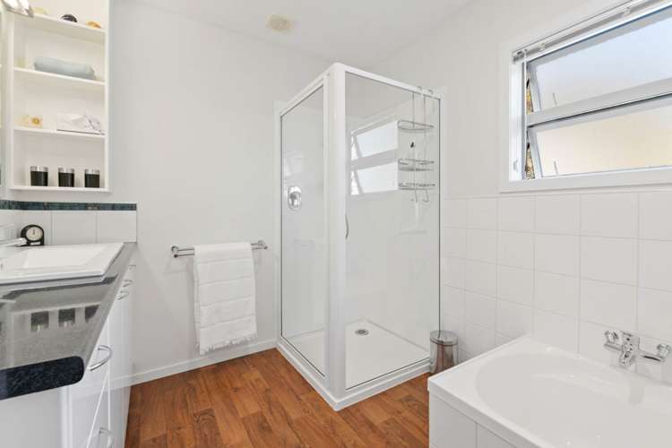 19 Scott Road Stanmore Bay_11