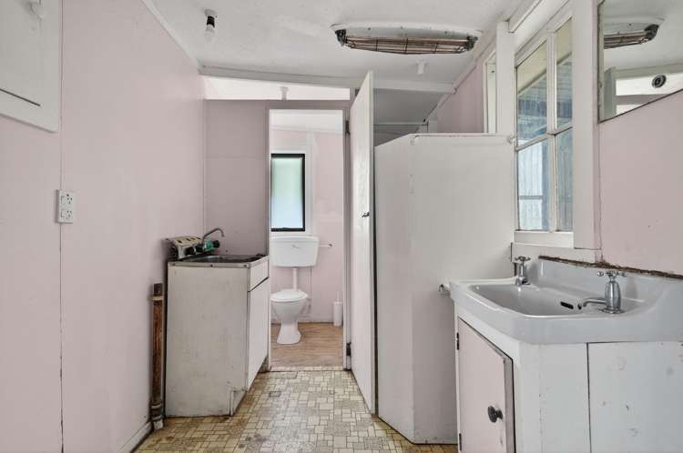 4315 State Highway 12 Ruawai_13