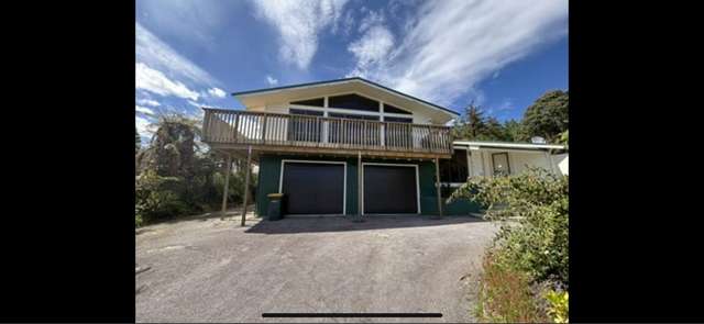Redwoods location - optional furnished
