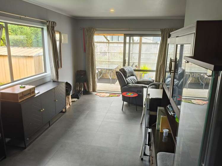 28A Warwick Road Stratford_13