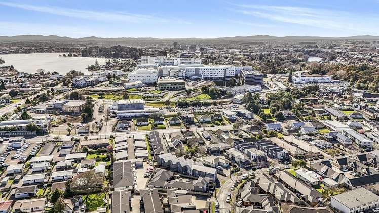 5/5 Jones Crescent Melville_14