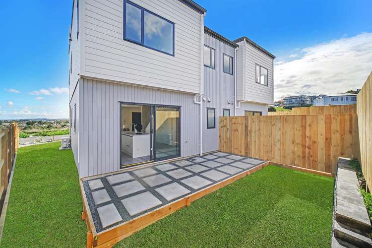 56b Crestview Rise Papakura_16
