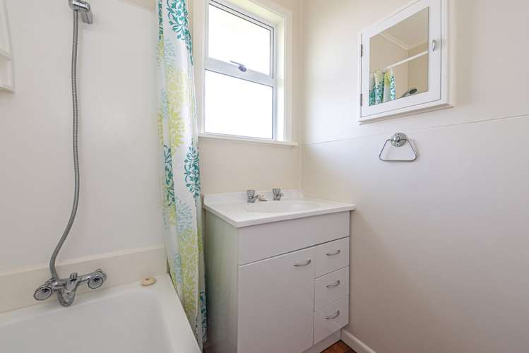 86 Matai Street Castlecliff_10