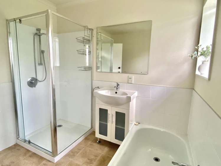 14 Papawai Road Greytown_12