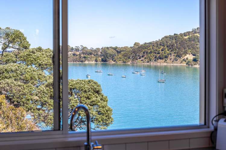 72 The Esplanade Oneroa_7