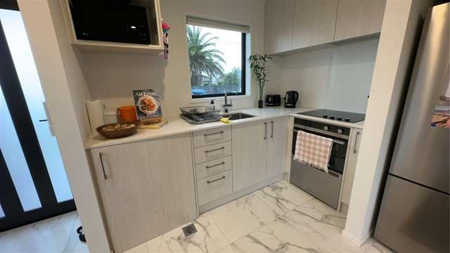 1/79 Taikata Rd Te Atatu Peninsula_3