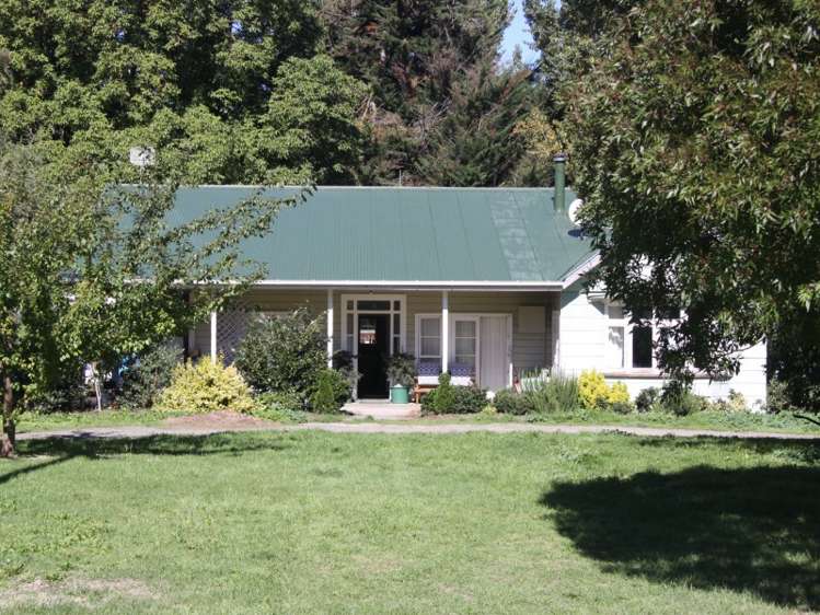 562 Leader Road West Waiau_20