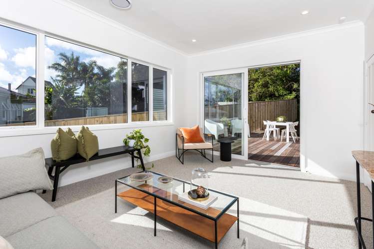24 Tirotai Crescent Westmere_10