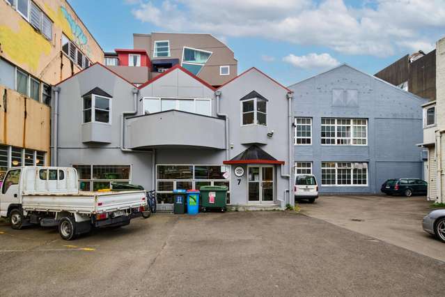Te Aro warehouse with development potential