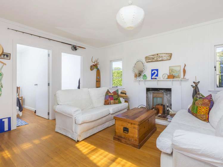 24 Harbour View Road Point Wells_11