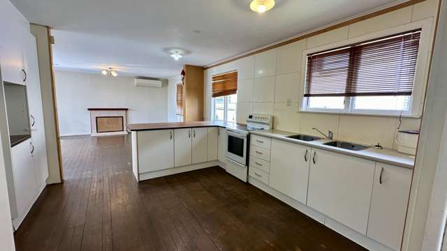 115 Metcalfe Rd Ranui_2