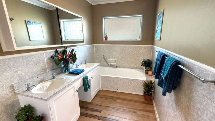 8 Miriana Street Maungatapu_18