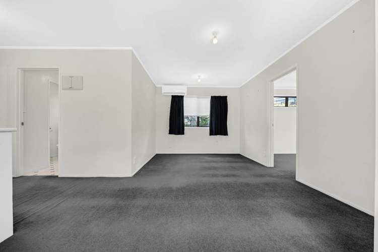 9 & 9A Sherie Place Howick_18