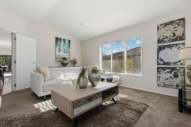 37 Searle Drive Patumahoe_8