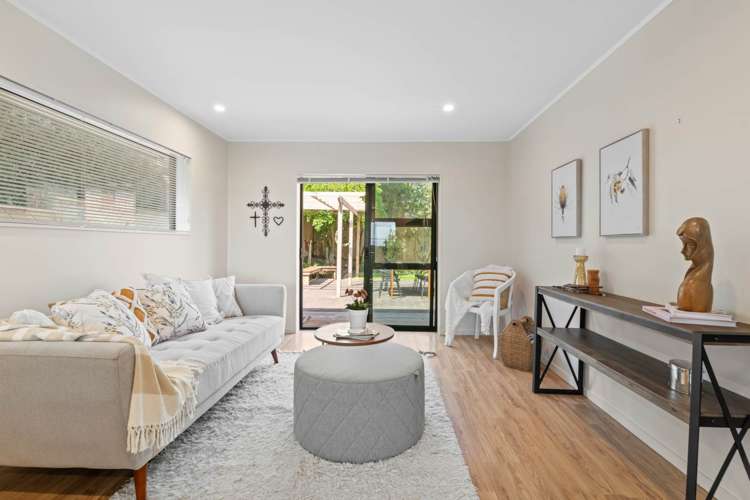 58 Bay Vista Drive Red Beach_11