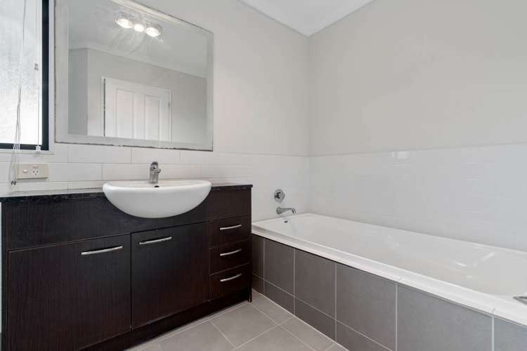 8 Index Place Manurewa_6