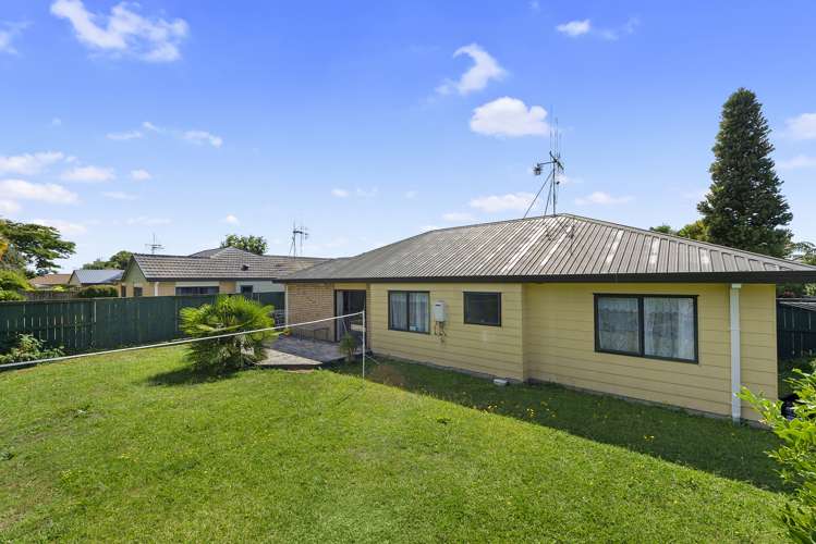 19 Northmeadow Drive Rototuna_1