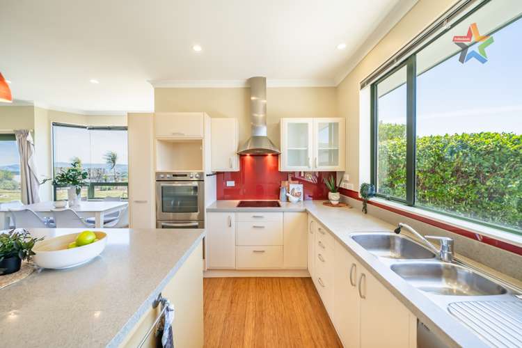 109 Cypress Drive Maungaraki_7