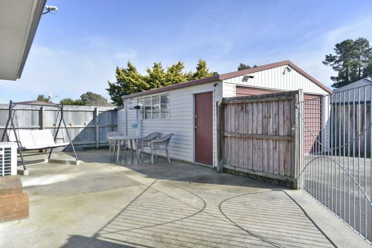 241 Wainoni Road Avondale_18