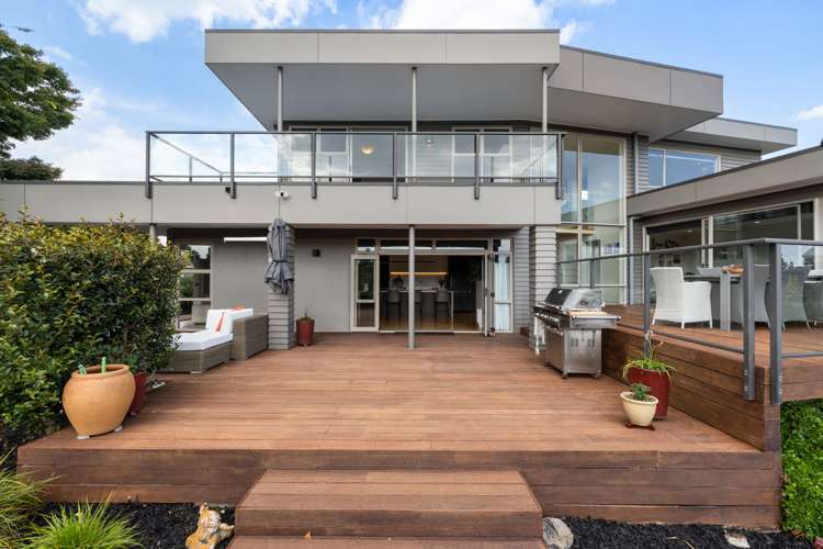 809 River Road Chartwell_6