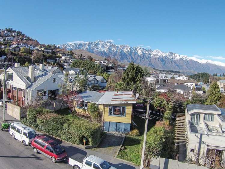 29 Sydney Street Queenstown_2