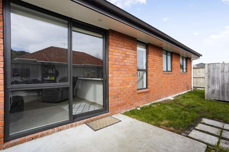 2/1 Paul Crescent Fairfield_11