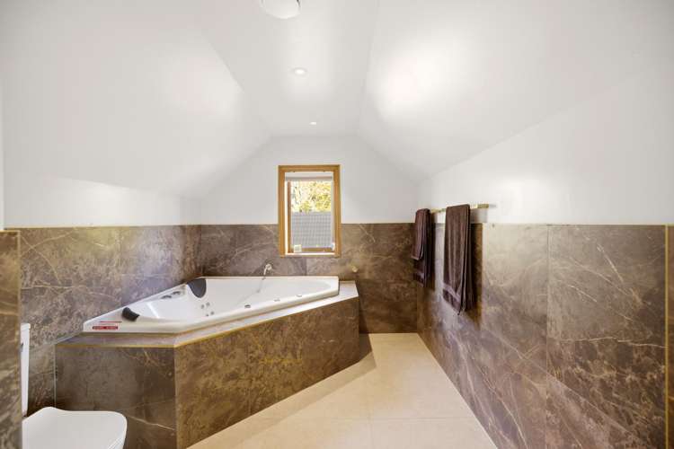 313 Plaskett Road Fernside_8