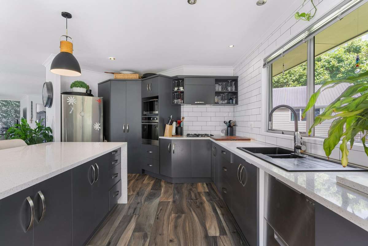 64 Waitete Road North_5