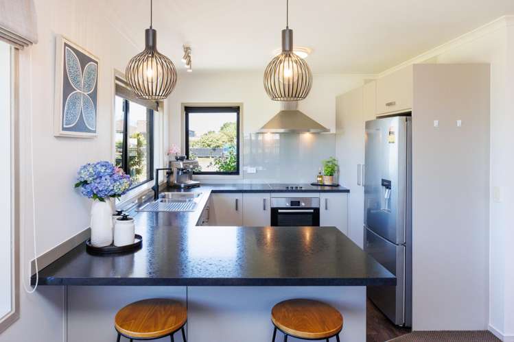 115 Mount Taylor Drive Feilding_4