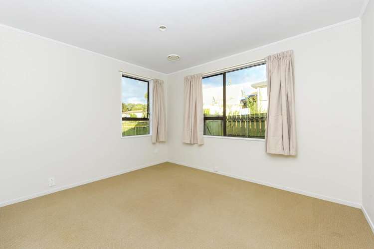 190 Solar Road Glen Eden_5