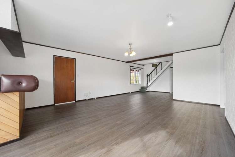 36 Commodore Drive Lynfield_11