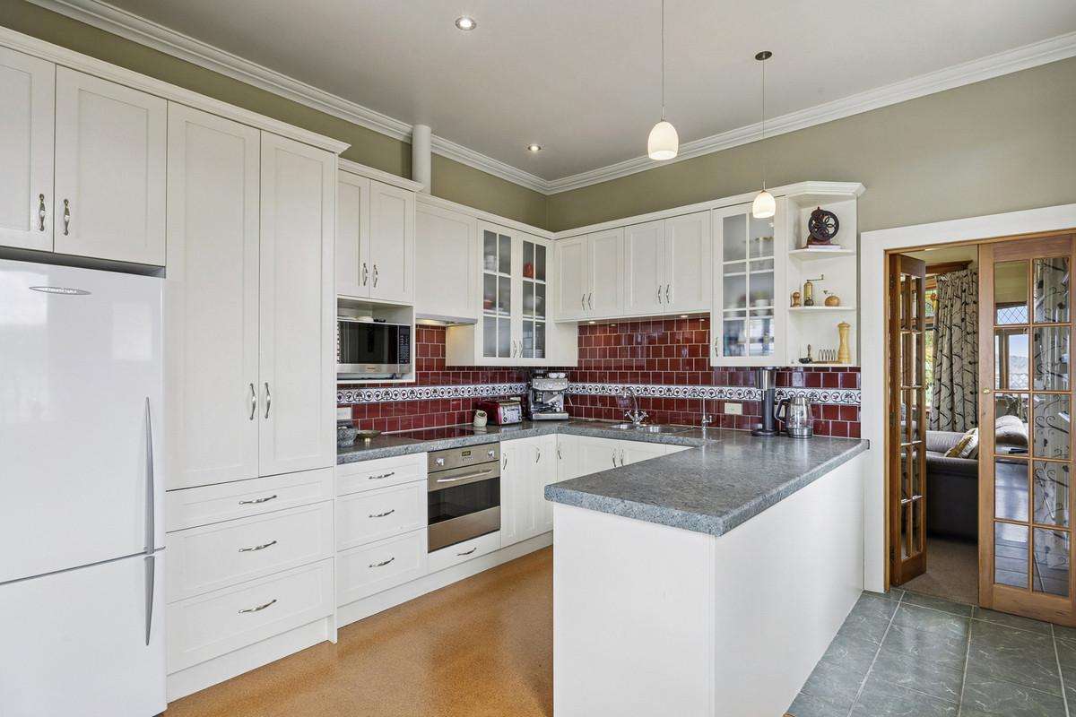 57 Easther Crescent_1