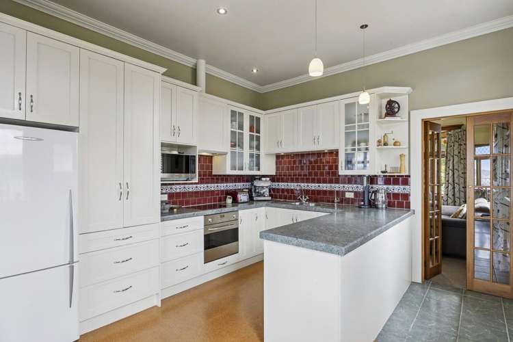 57 Easther Crescent Kew_5