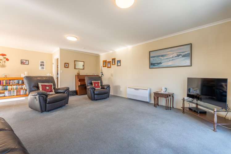 35 Redcastle Road Oamaru_7