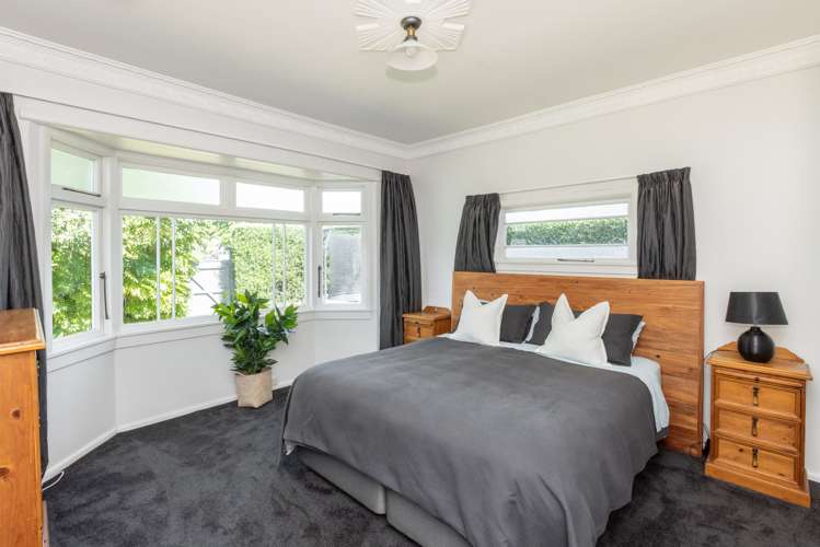 100 Frimley Avenue Frimley_8