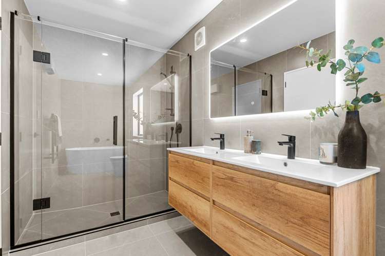 22c Holland Road Hillcrest_25