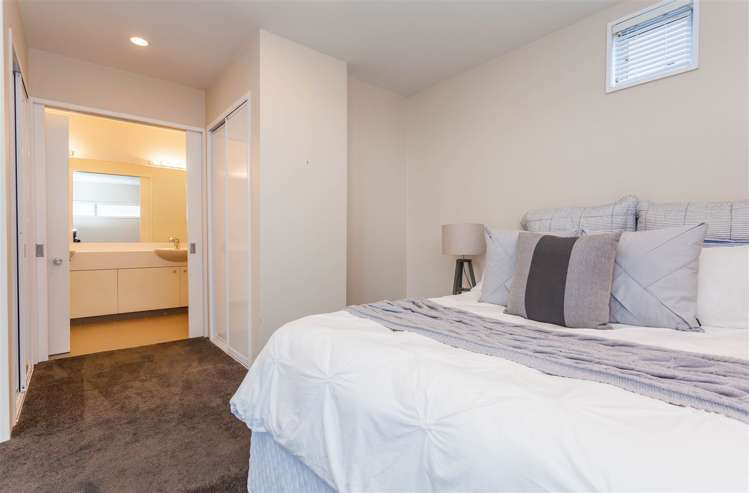 21 Koromiko Crescent Diamond Harbour_12