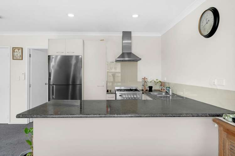 9 Beaumonts Way Manurewa_4